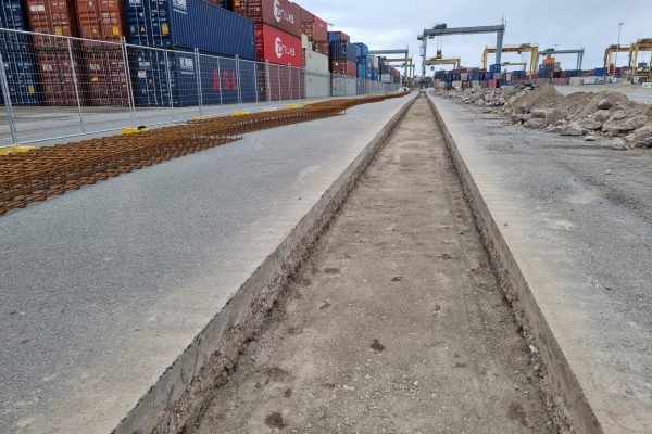DP World – Port Botany Terminal – Rubber Tyred Gantry (RTG) Concrete Beam Construction