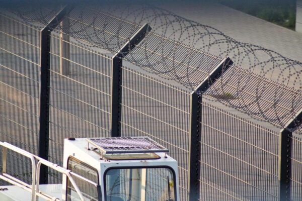Why Security Fencing in Australia Is Essential for Businesses